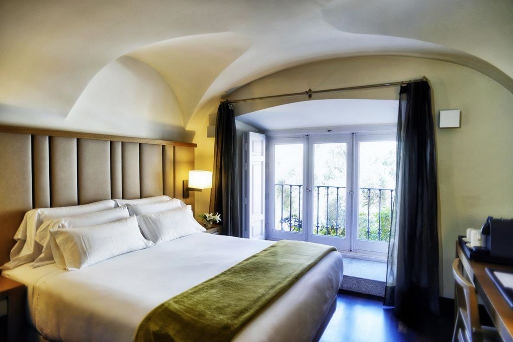 Nh Collection Madrid Palacio De Tepa Eksteriør bilde A room at Hotel Majestic