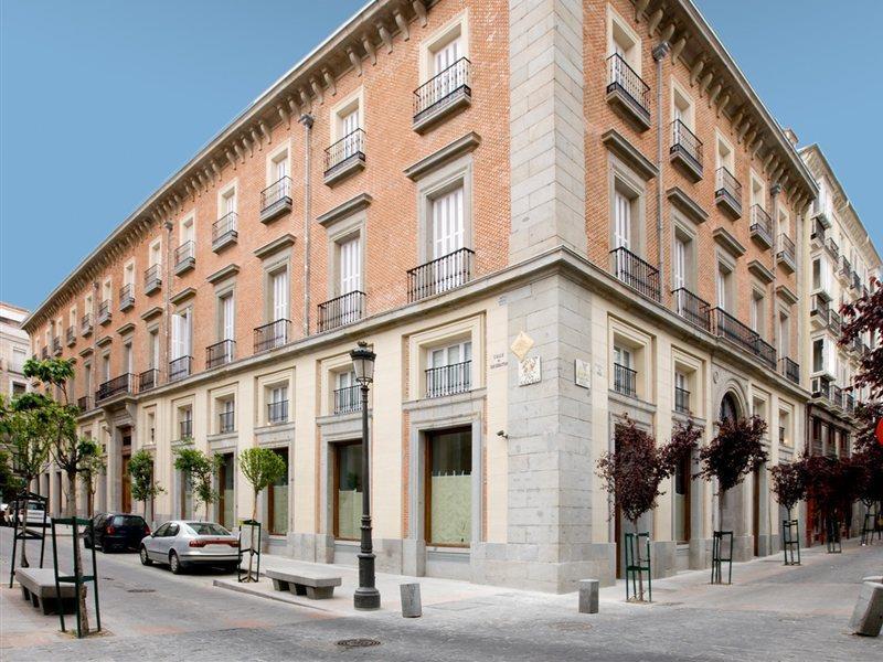 Nh Collection Madrid Palacio De Tepa Eksteriør bilde Headquarters of the university in Madrid