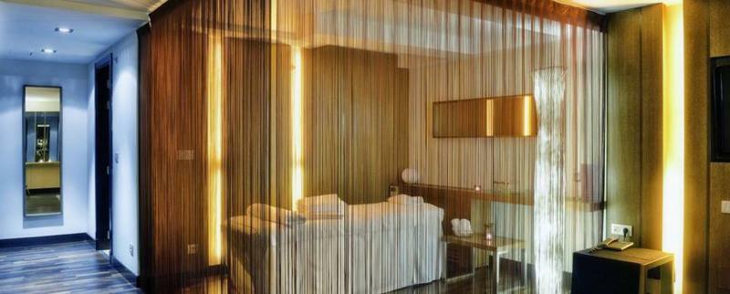 Nh Collection Madrid Palacio De Tepa Eksteriør bilde A room at the Mandarin Oriental, Barcelona